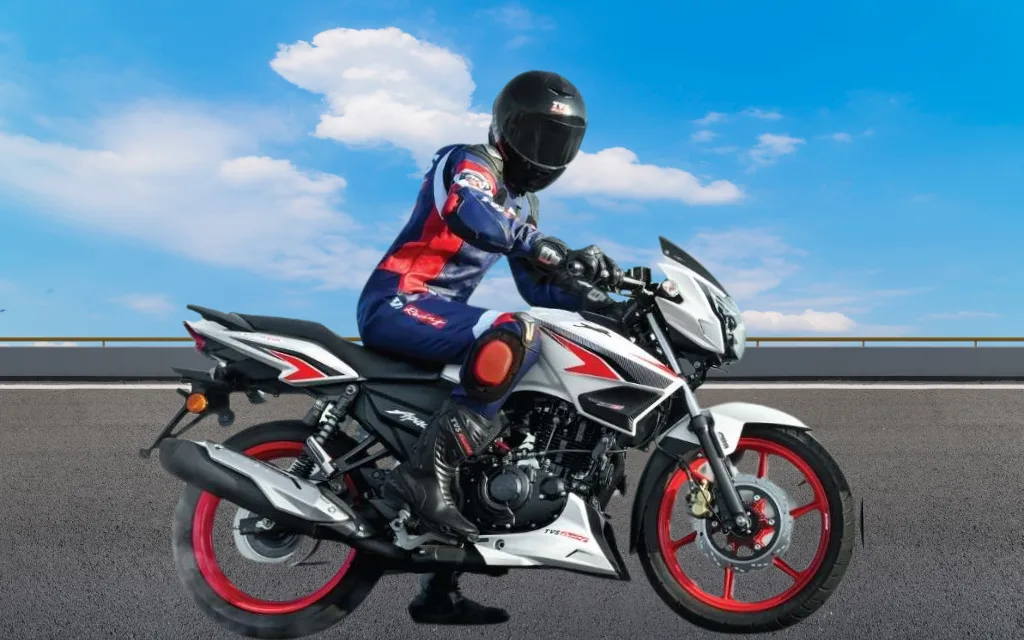 2025 TVS Apache RTR 160 लॉन्च हुआ: अब मिलेगा Dual-Channel ABS और नया रेड अलॉय व्हील्स